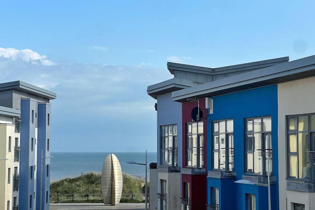 Ferienwohnung New Luxurious And Business Apt Swansea Exterior foto